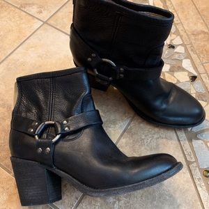 Frye harness bootie worn once -twice